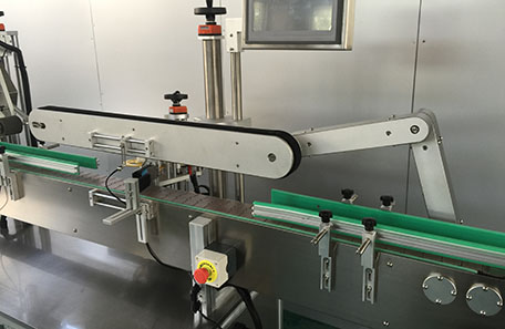 紙箱貼標機 紙箱貼標機